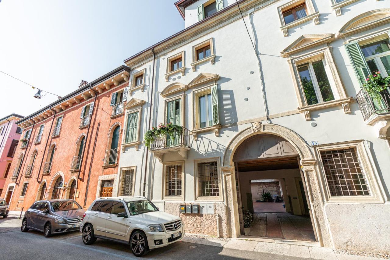 Domus Verona - Residenza Merici Eksteriør bilde